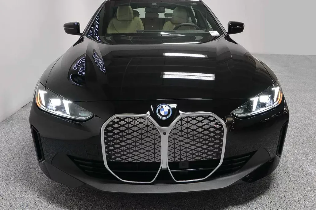 2025 Bmw i4 eDrive40 photo 1