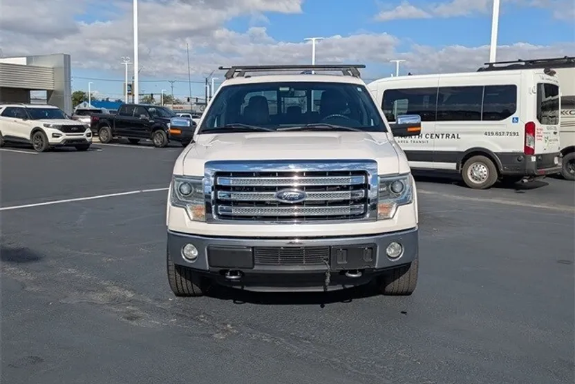 2013 Ford F-150 Lariat photo 1