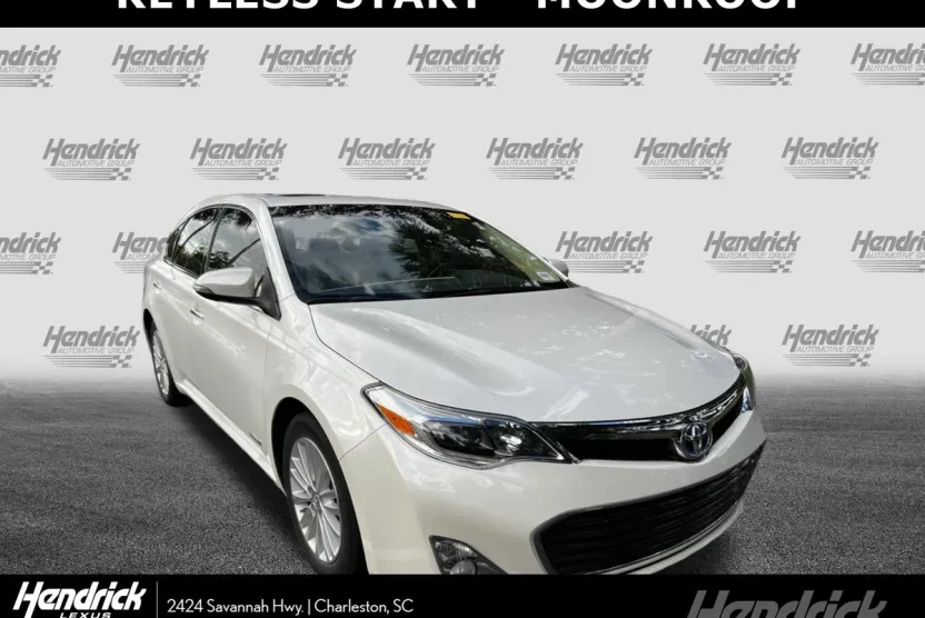 2013 Toyota Avalon Hybrid Limited photo 1