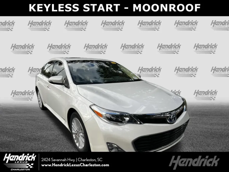 2013 Toyota Avalon Hybrid Limited photo 1
