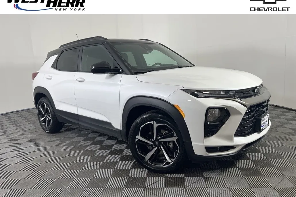 2023 Chevrolet Trailblazer RS photo 1