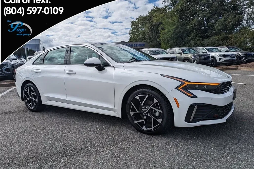 2025 Kia K5 EX photo 1