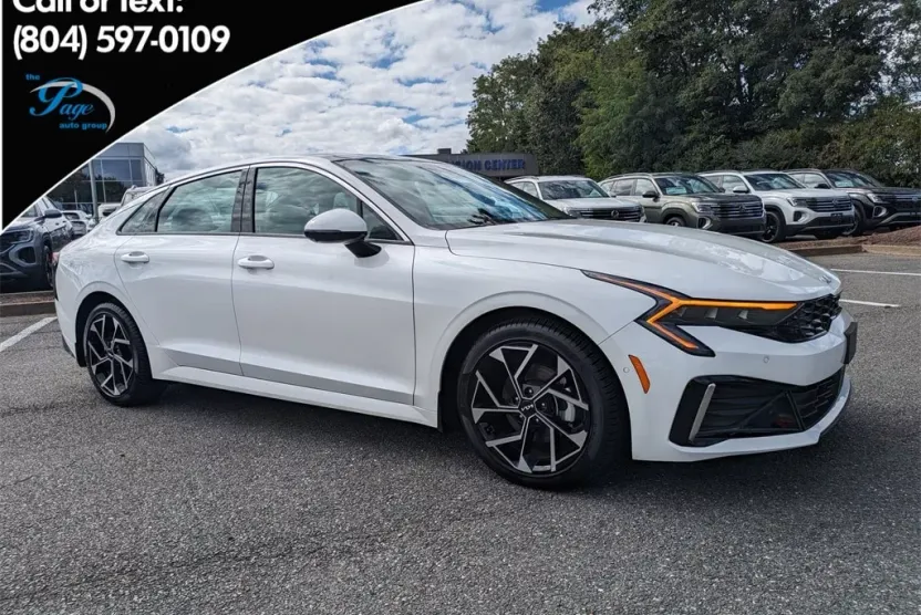2025 Kia K5 EX photo 1