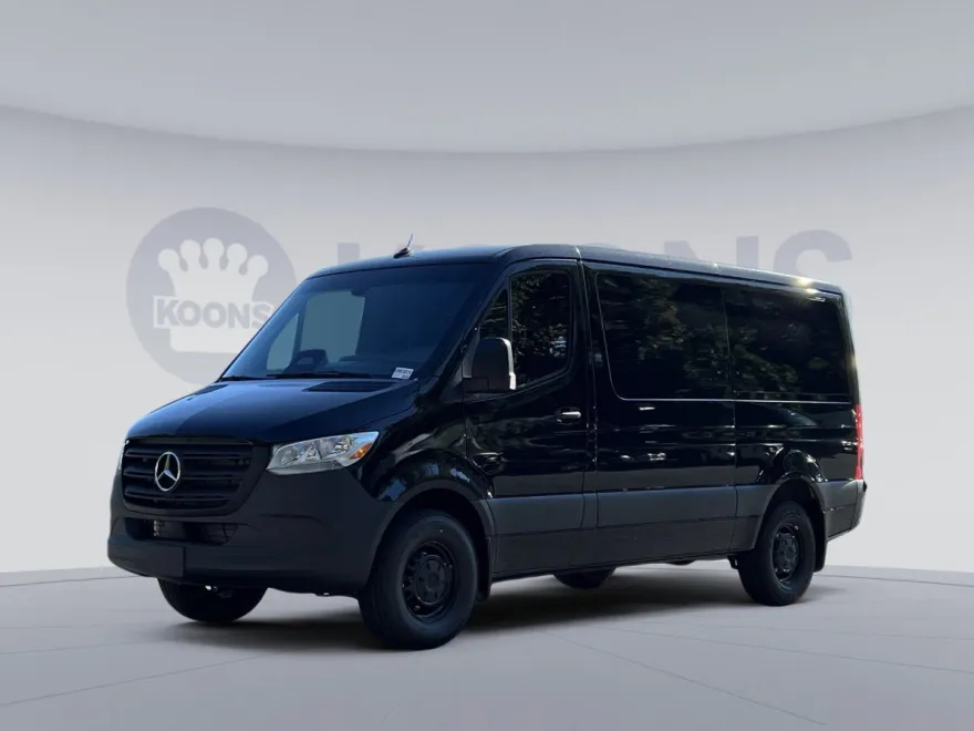 2025 Mercedes Benz Sprinter 2500 144 WB photo 1