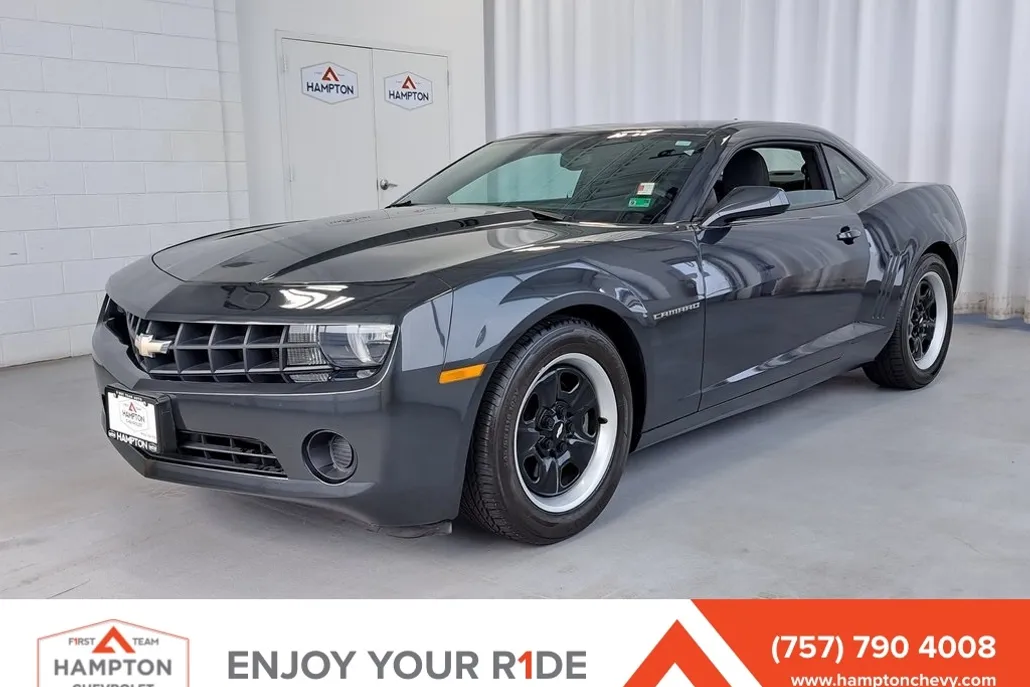 2012 Chevrolet Camaro 1LS photo 1