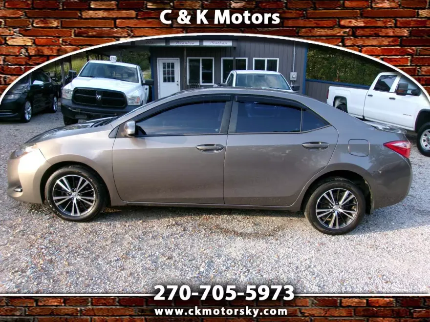 2018 Toyota Corolla XLE XSE photo 1