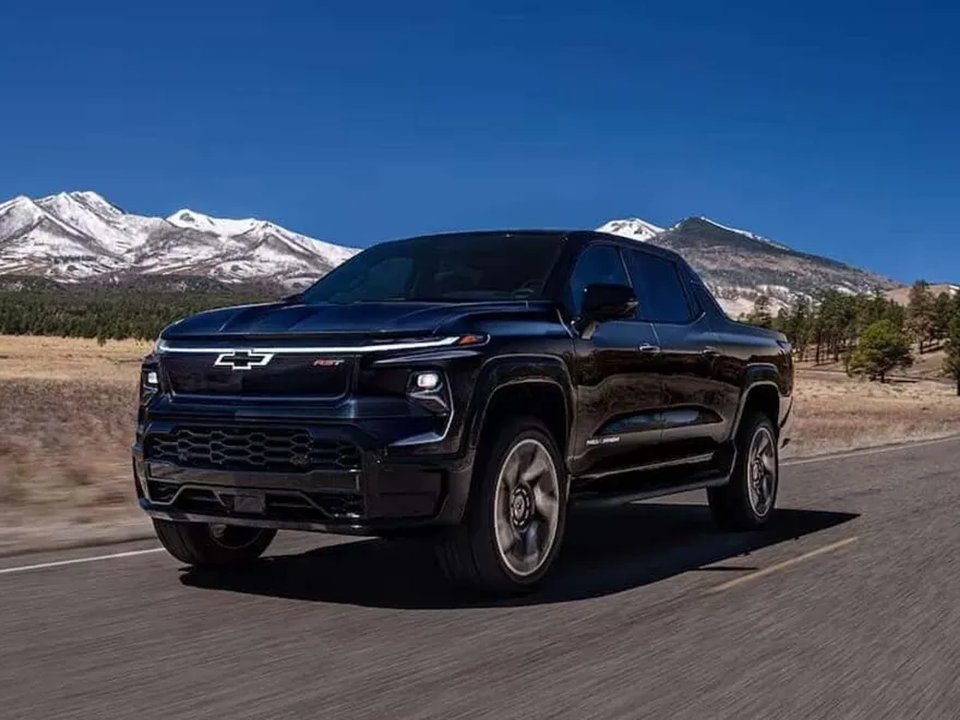 2024 Chevrolet Silverado EV Work Truck photo 1