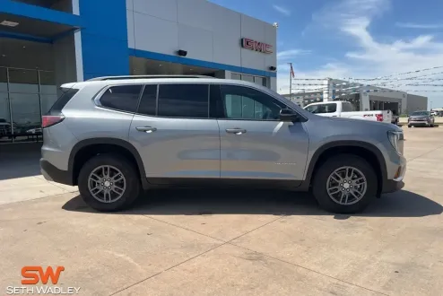 2025 Gmc Acadia Elevation photo 3