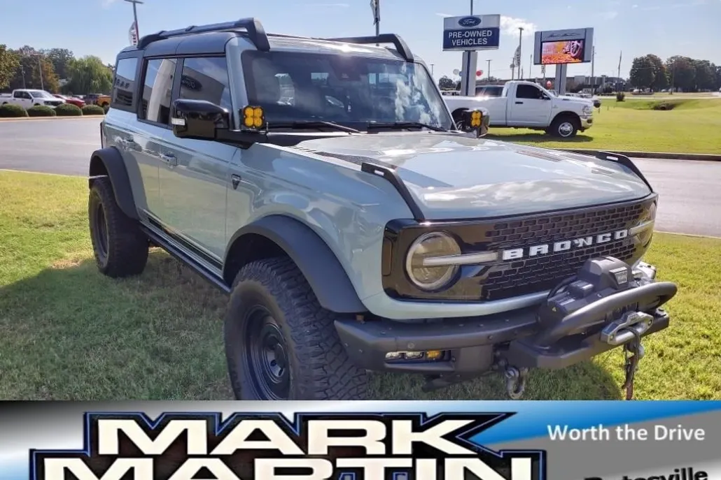 2021 Ford Bronco First Edition photo 1