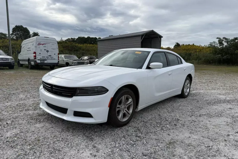 2022 Dodge Charger SXT photo 1