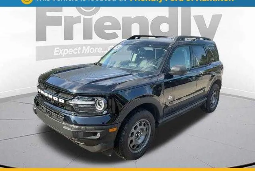 2024 Ford Bronco Sport Outer Banks photo 1