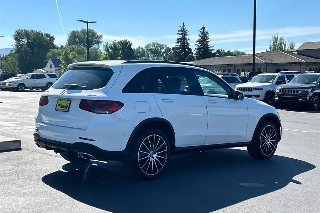 2022 Mercedes Benz GLC 300 4MATIC photo 1