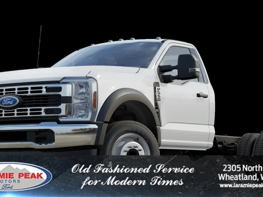 2024 Ford F-550 XLT photo 1