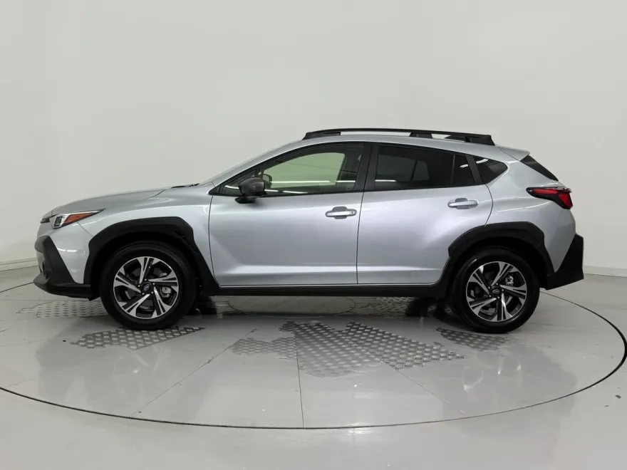 2024 Subaru Crosstrek Premium photo 1