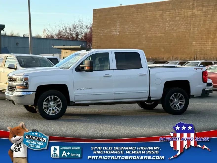 2018 Chevrolet Silverado 1500 LT photo 1