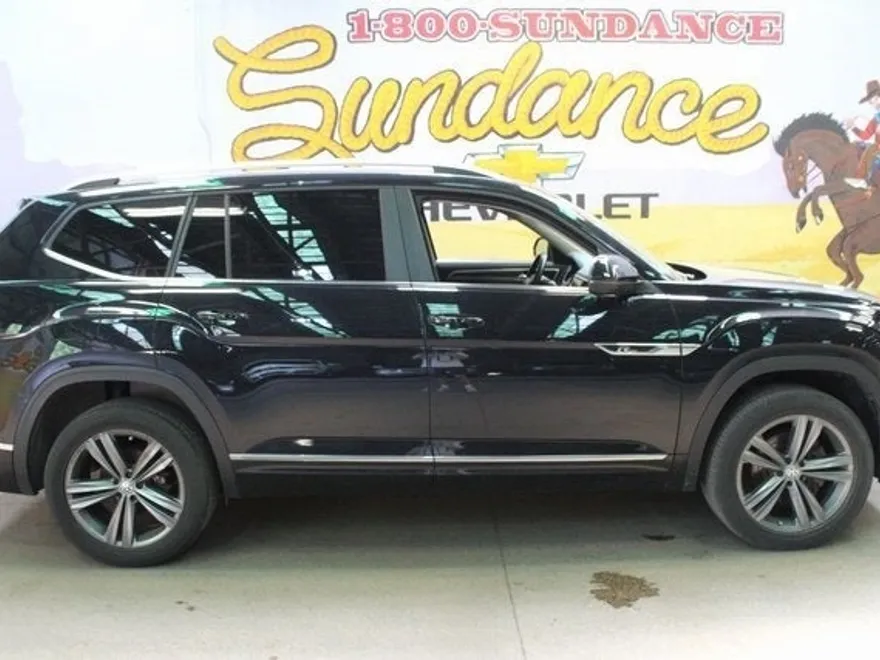 2019 Volkswagen Atlas V6 SEL R-Line photo 1