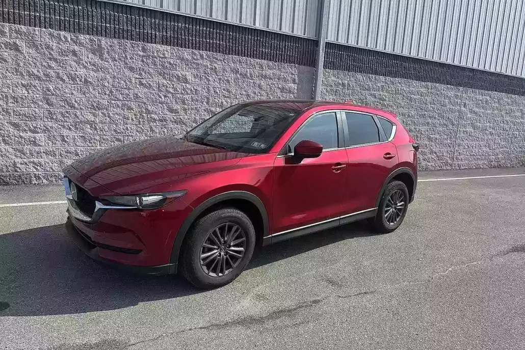 2019 Mazda CX-5 Touring photo 1