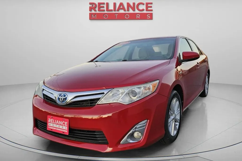2012 Toyota Camry XLE Hybrid photo 1