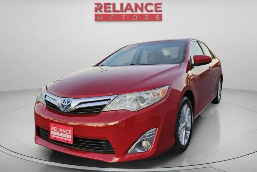 2012 Toyota Camry XLE Hybrid photo 1