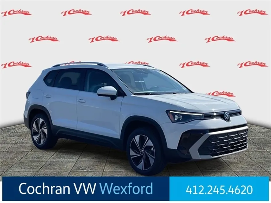 2025 Volkswagen Taos SE photo 1