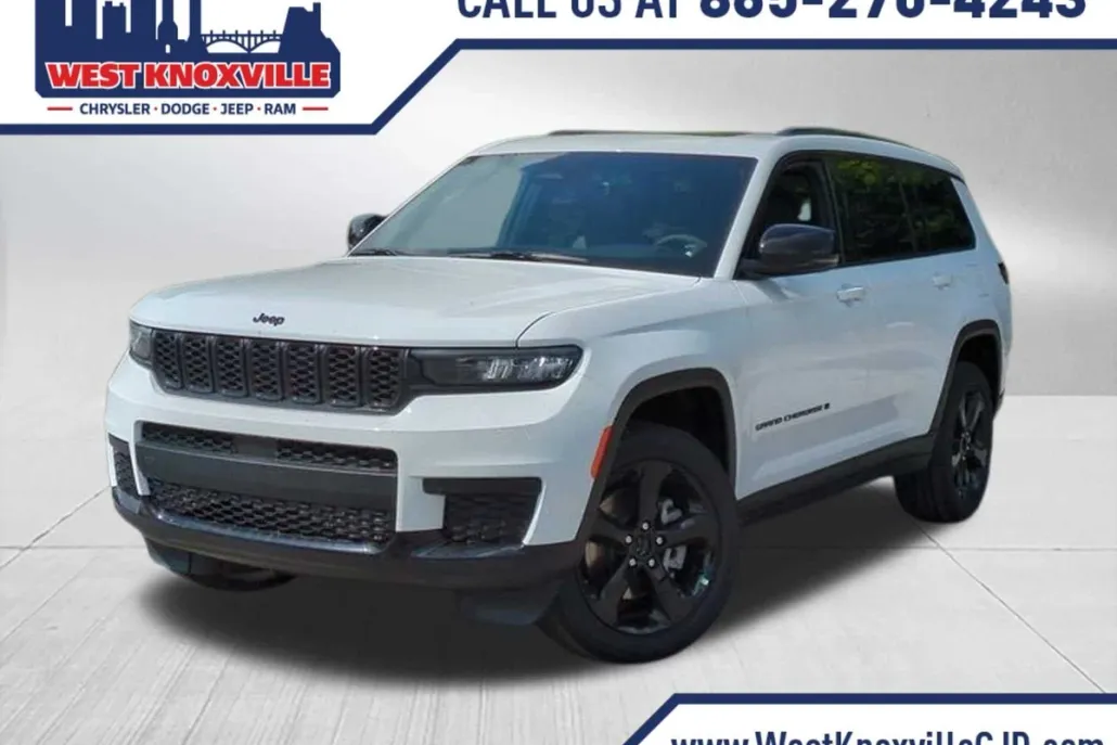 2025 Jeep Grand Cherokee Altitude photo 1