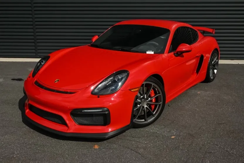 2016 Porsche Cayman GT4 photo 1