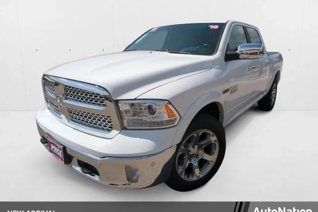 2018 Ram 1500 Laramie photo 1