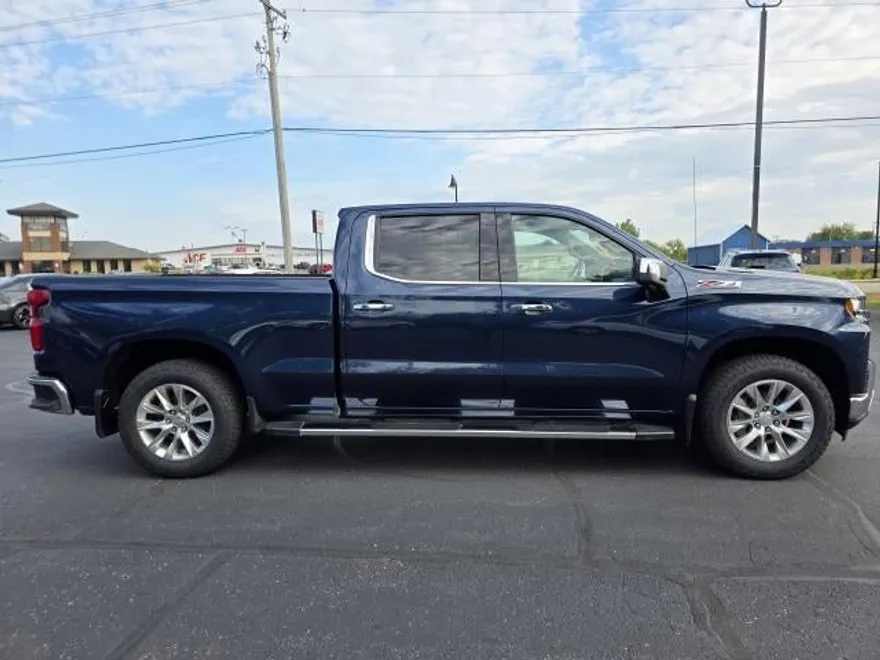 2021 Chevrolet Silverado 1500 LTZ photo 1