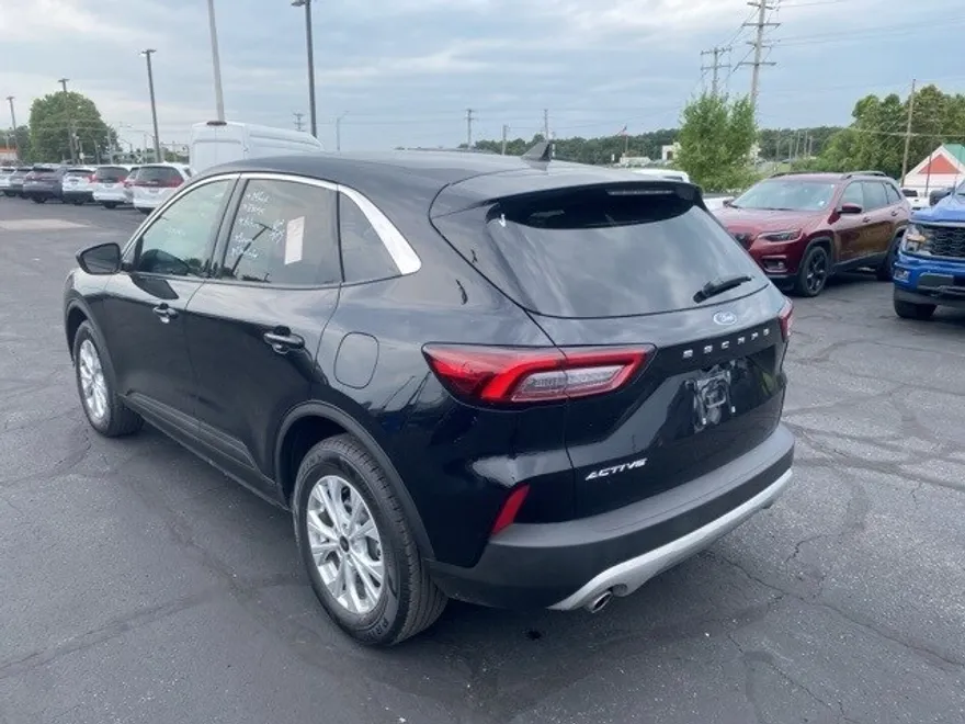 2024 Ford Escape Active photo 1