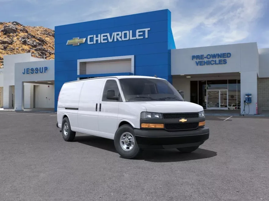 2025 Chevrolet Express Cargo 2500 photo 1