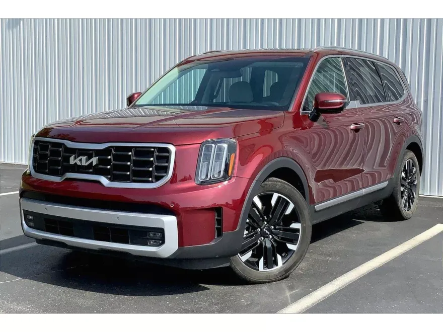2023 Kia Telluride SX photo 1