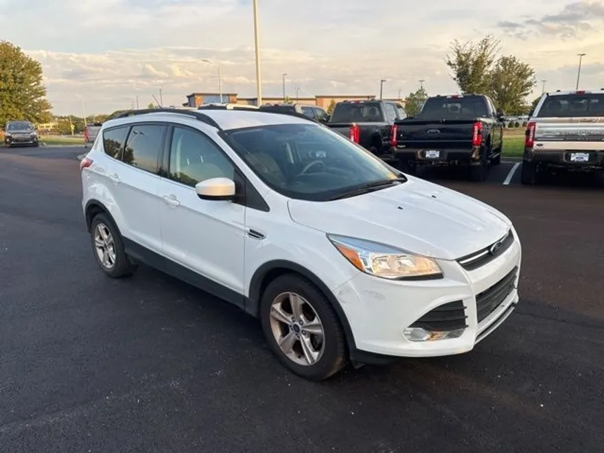 2014 Ford Escape SE photo 1