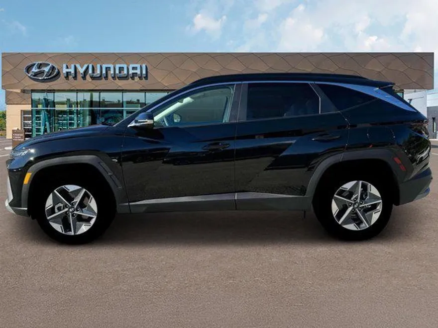 2025 Hyundai Tucson SEL Convenience photo 1