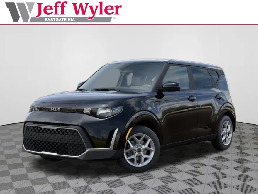 2025 Kia Soul S photo 1