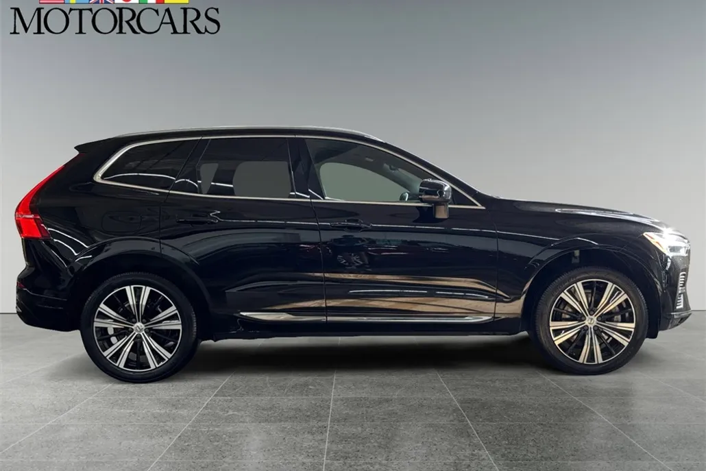 2022 Volvo XC60 Inscription photo 1