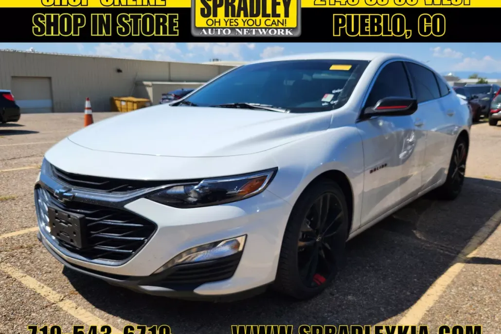 2024 Chevrolet Malibu 1LT photo 1