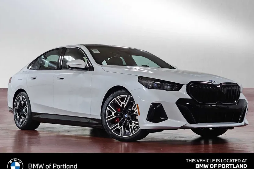 2026 Bmw 550e xDrive photo 1