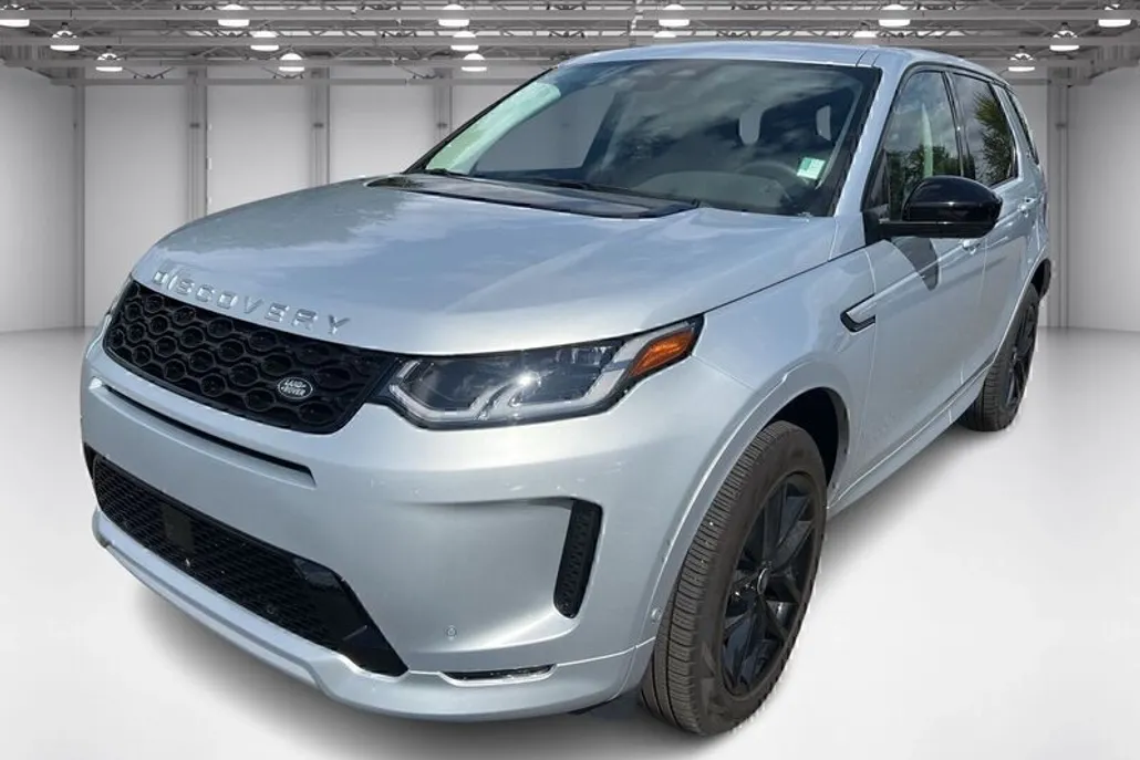 2025 Land Rover Discovery Sport S photo 1