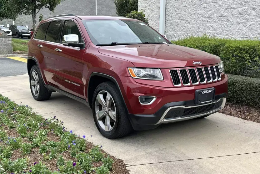 2015 Jeep Grand Cherokee Limited photo 1