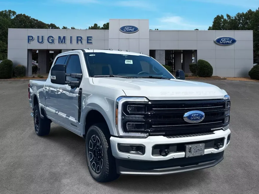2026 Ford F-250 Platinum photo 1