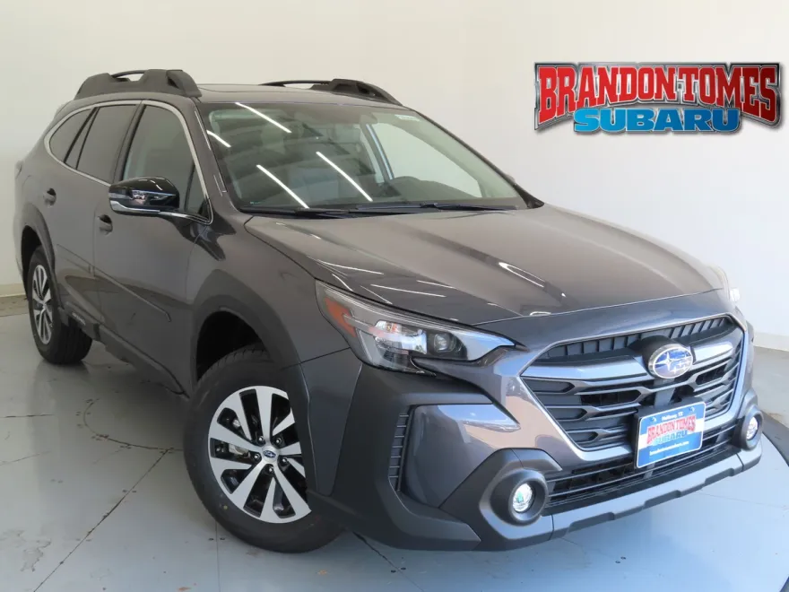 2025 Subaru Outback Premium photo 1