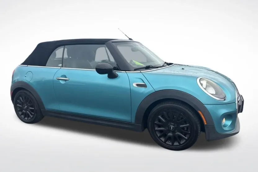 2016 Mini Cooper Base photo 1