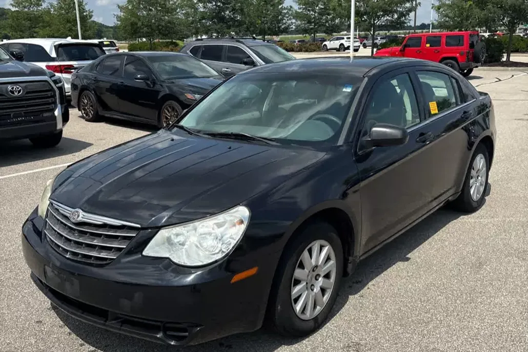 2008 Chrysler Sebring LX photo 1