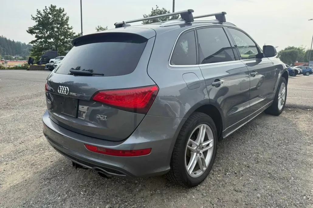 2013 Audi Q5 3.0T Premium Plus photo 1