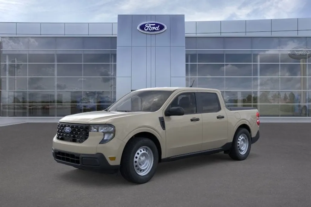 2025 Ford Maverick XL photo 1