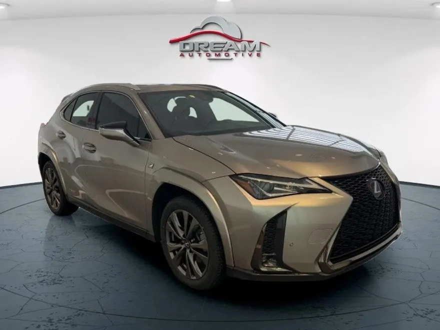 2022 Lexus UX 250h F SPORT photo 1