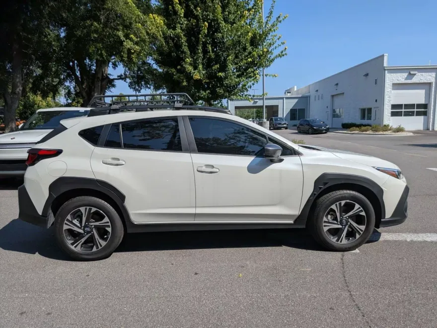 2024 Subaru Crosstrek Premium photo 1