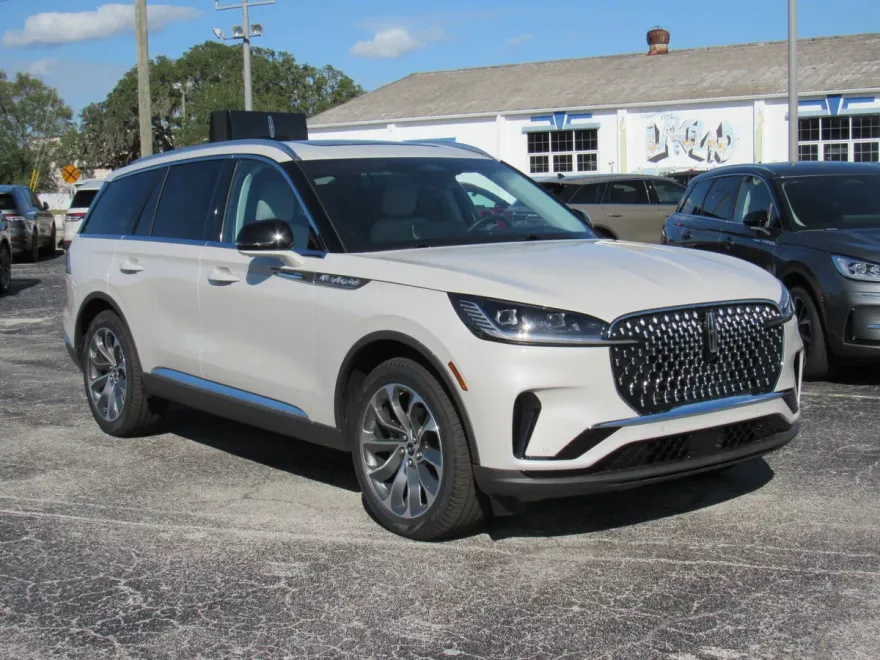 2025 Lincoln Aviator Reserve photo 1