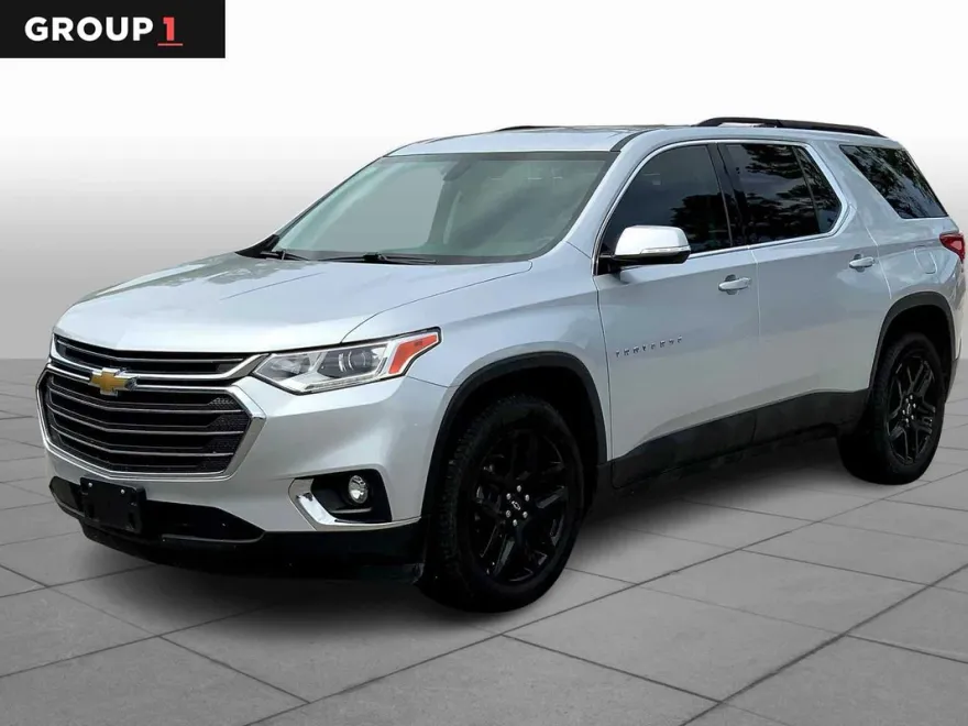 2020 Chevrolet Traverse Leather photo 1