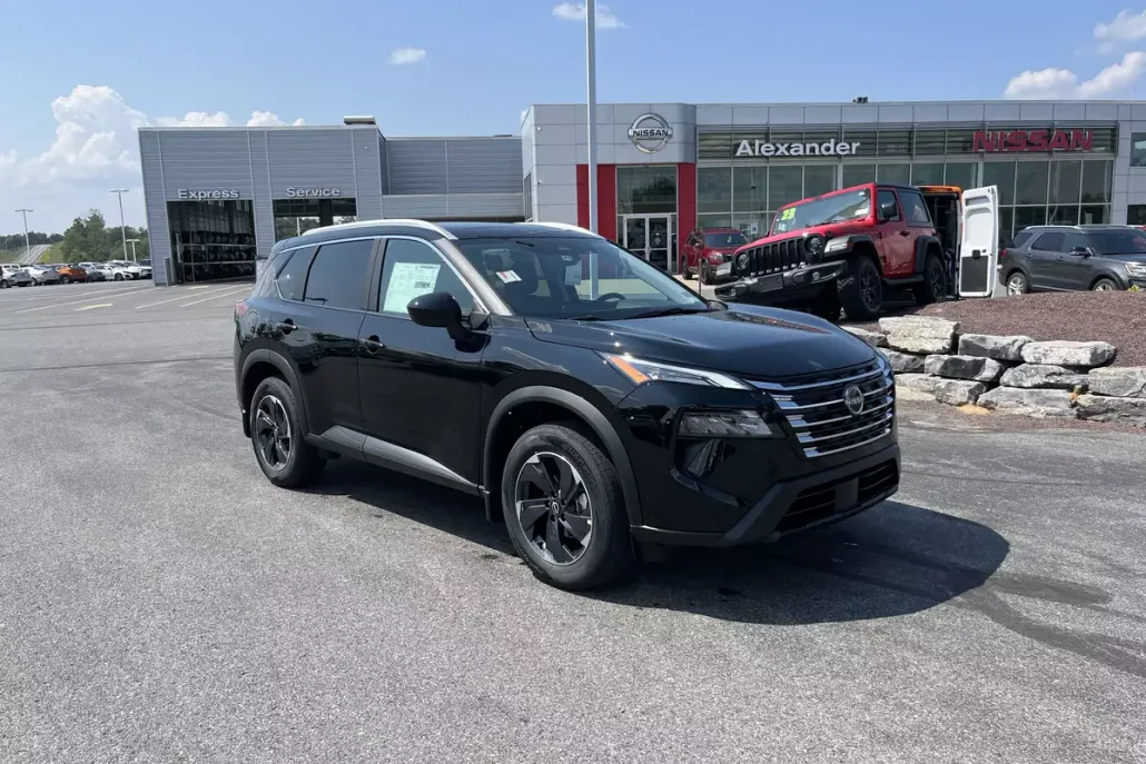 2026 Nissan Rogue SV photo 1